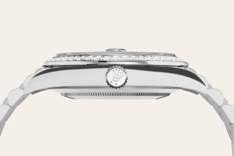 18 ct White gold Watch Case - Chung Fatt Kee