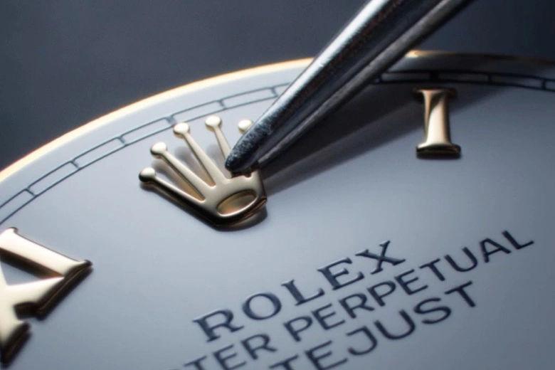 Assembling Rolex Crown - Chung Fatt Kee