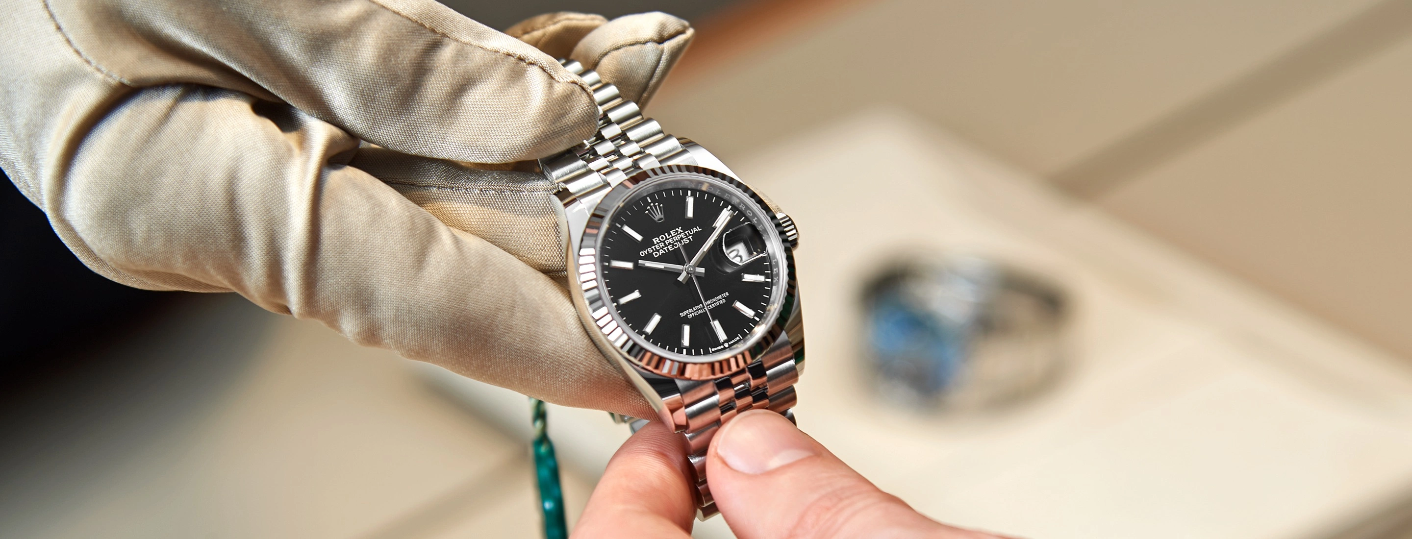 Rolex watch servicing procedure - Chung Fatt Kee