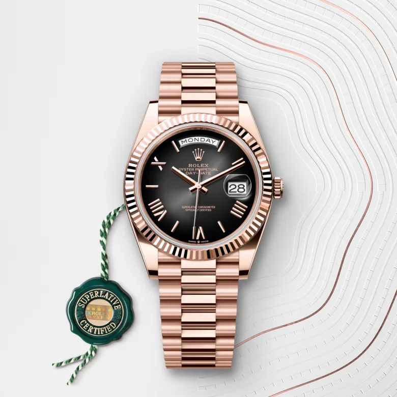 Rolex Day-Date M228235-0055 - Chung Fatt Kee, Third image